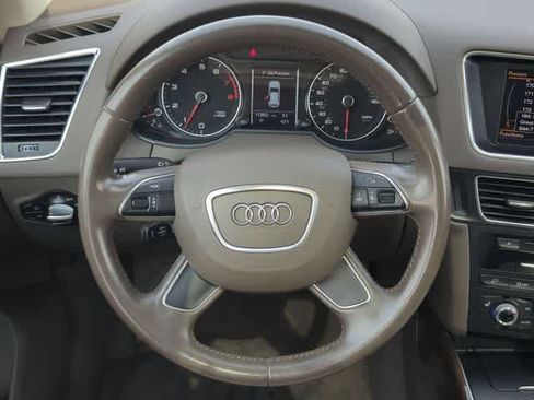Used 2013 Audi Q5 2.0T Premium Plus AWD/4WD image 25