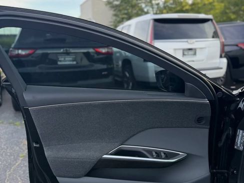 Used 2024 Lucid Air Pure RWD image 9
