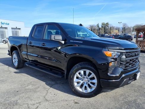 New 2026 Chevrolet Silverado 1500 Custom image 1