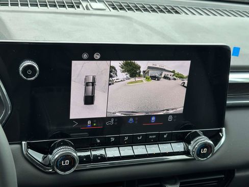 New 2025 GMC Canyon Elevation w/ Convenience Package image 4