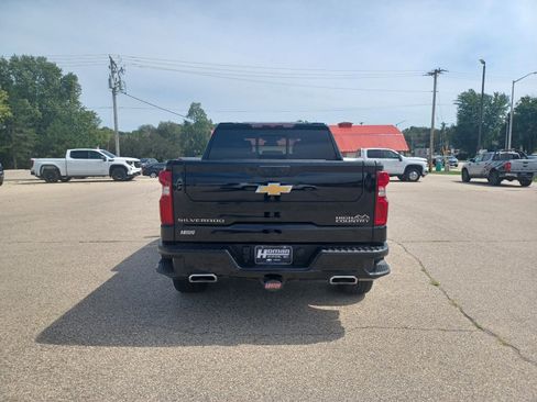 Used 2022 Chevrolet Silverado 1500 4x4 Crew Cab High Country w/ High Country Premium Package image 4