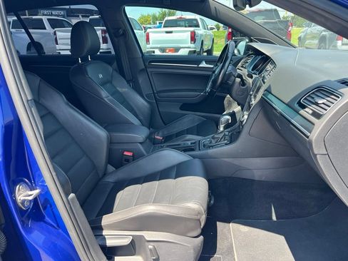 Used 2017 Volkswagen Golf R 4-Door AWD/4WD image 14