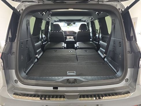 New 2026 INFINITI QX80 4WD w/ Sport Exterior Package image 19