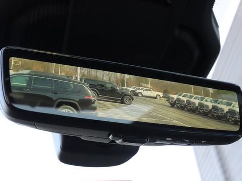 New 2026 Jeep Cherokee Overland AWD/4WD image 40