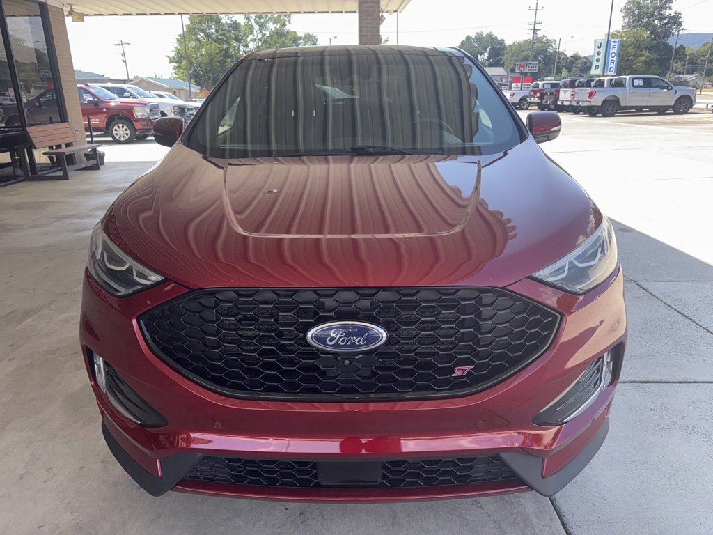 Used 2019 Ford Edge ST w/ Equipment Group 401A AWD/4WD image 2