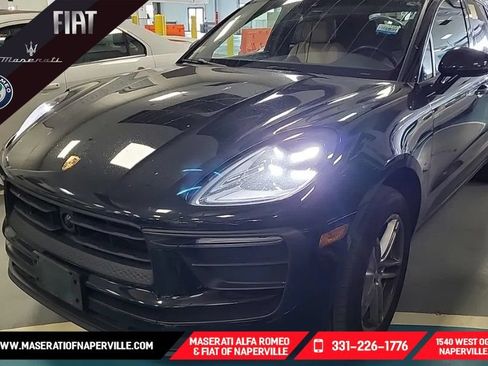 Used 2024 Porsche Macan AWD/4WD image 1