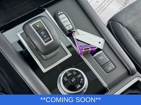 Used 2024 Mitsubishi Outlander SE image 19