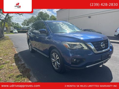 Used 2020 Nissan Pathfinder SV AWD/4WD image 4