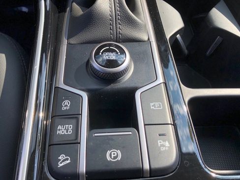 Used 2022 Kia Sorento SX image 31