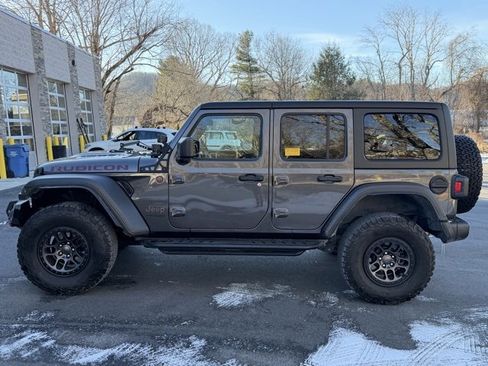 Used 2022 Jeep Wrangler Unlimited Rubicon w/ Xtreme Recon 35" Tire Package image 8