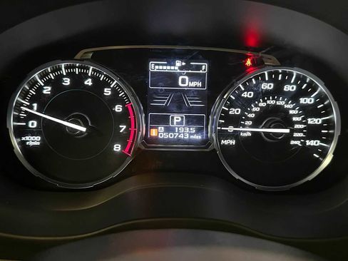 Used 2018 Subaru Forester 2.5i Premium AWD/4WD image 12