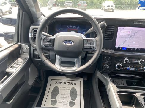 Used 2026 Ford F250 Lariat w/ Tremor Off-Road Package AWD/4WD image 19