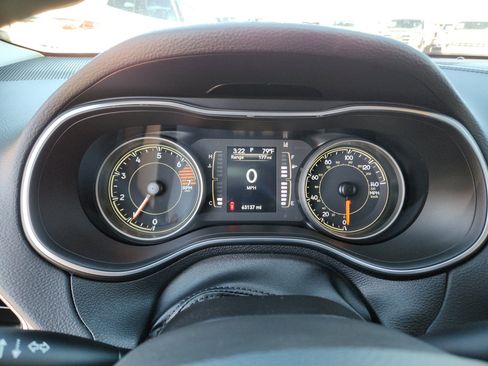 Used 2021 Jeep Cherokee Latitude image 17