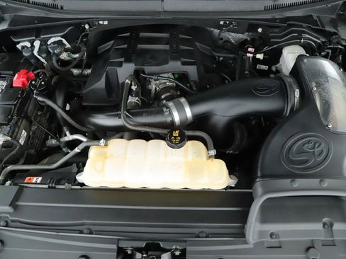 Used 2018 Ford F150 Lariat w/ Equipment Group 502A Luxury image 17