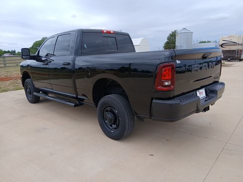 New 2026 RAM 2500 Tradesman AWD/4WD image 4