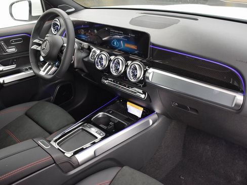 New 2026 Mercedes-Benz GLB 35 AMG 4MATIC image 14