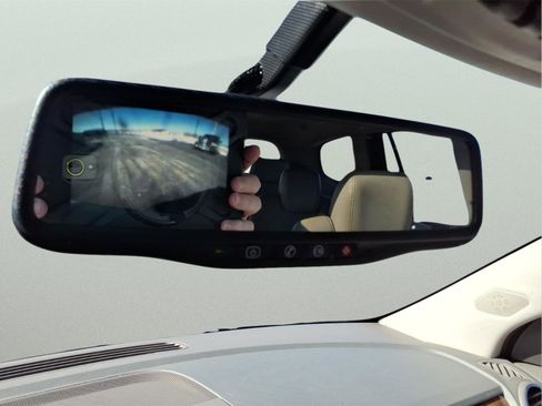 Used 2010 Buick Enclave CXL w/ Trailering Provision Package image 30