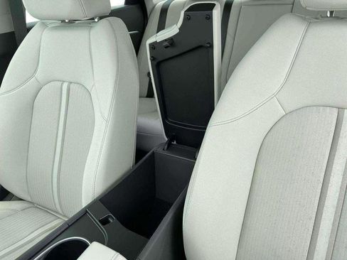 New 2025 Hyundai Sonata SEL image 18