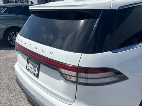 Used 2026 Lincoln Aviator Reserve RWD image 9