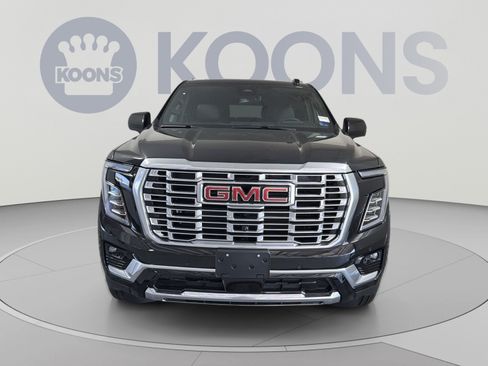 New 2026 GMC Yukon XL Denali w/ Sun & Power Step Package AWD/4WD image 11