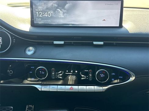 Used 2025 Genesis GV70 3.5T Sport image 14