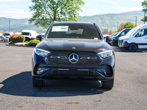 New 2026 Mercedes-Benz GLC 300 4MATIC image 2
