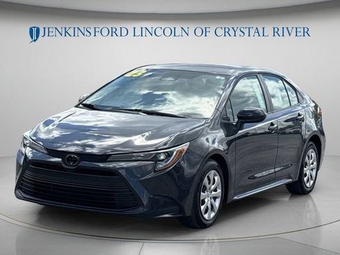 Used 2023 Toyota Corolla LE FWD image 13