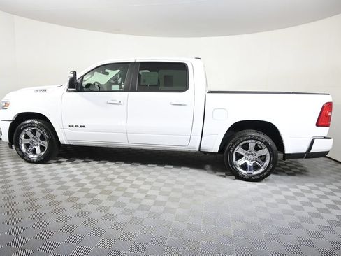 Used 2026 RAM 1500 Big Horn AWD/4WD image 3