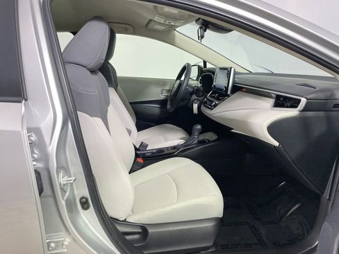 Certified 2020 Toyota Corolla LE w/ Carpet Mat Package (TMS) FWD image 8