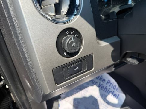 Used 2013 Ford F150 Lariat w/ Luxury Equipment Group AWD/4WD image 17