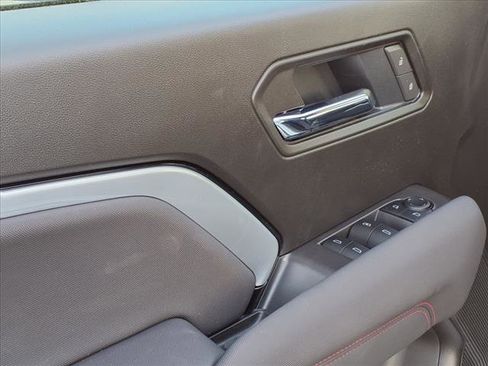 New 2025 Chevrolet Colorado Z71 w/ Midnight Edition image 18