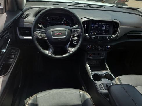 Used 2024 GMC Terrain AT4 AWD/4WD image 13