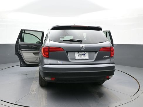 Used 2018 Honda Pilot EX image 47