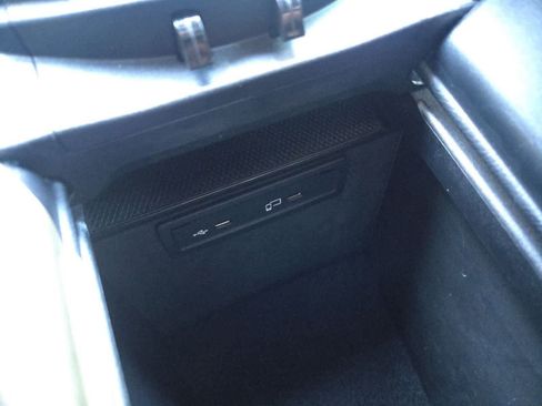 Used 2022 Mercedes-Benz GLC 300 GLC 300 image 28