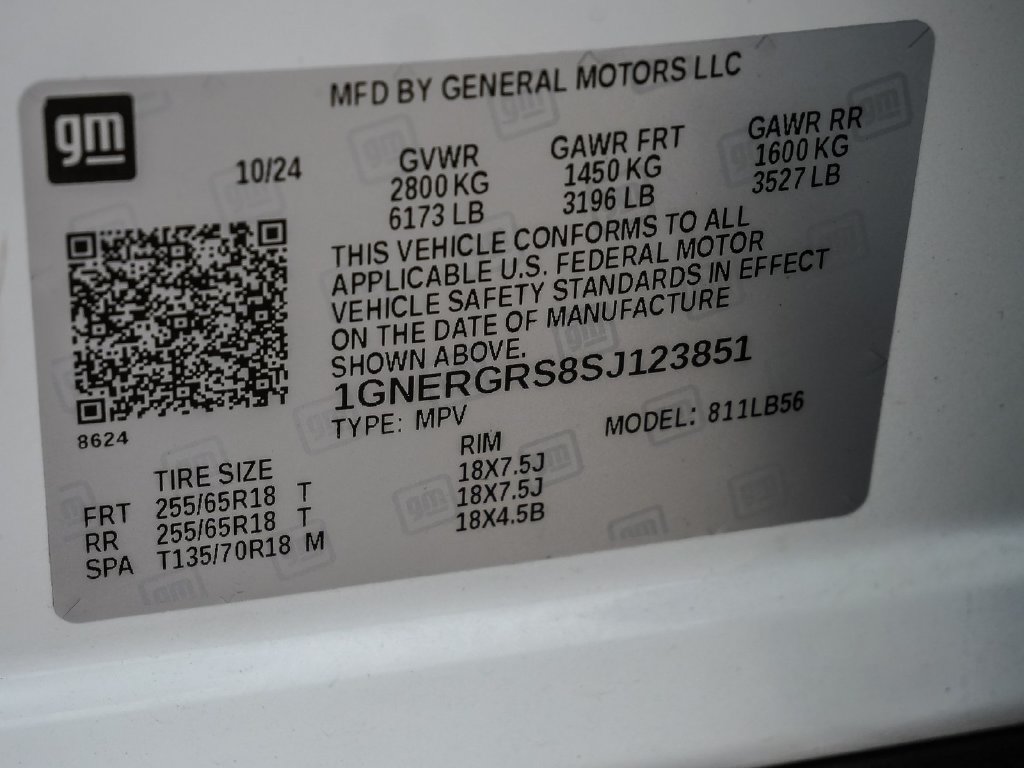 Used 2025 Chevrolet Traverse LT FWD image 38