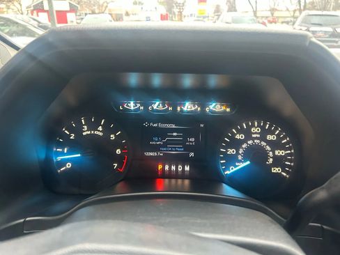Used 2018 Ford F150 XL w/ Equipment Group 101A Mid image 5