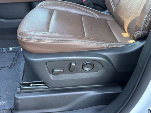 Used 2023 Chevrolet Tahoe High Country image 29