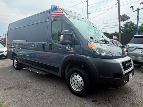 Used 2021 RAM ProMaster 3500 FWD image 2