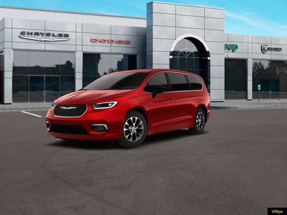 New 2026 Chrysler Pacifica Select