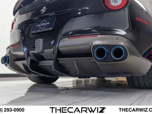 Used 2014 Ferrari F12 Berlinetta RWD image 26