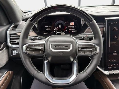 Used 2026 GMC Acadia Denali Ultimate w/ LPO, Floor Liner Package AWD/4WD image 28