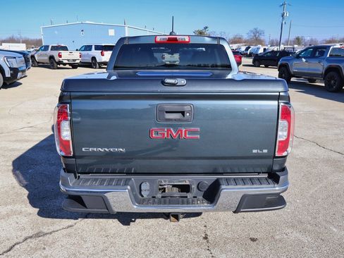 Used 2015 GMC Canyon SLE w/ SLE Convenience Package image 4