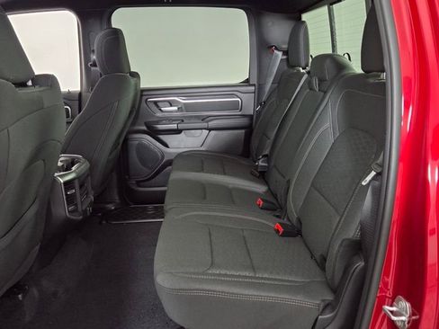 New 2026 RAM 1500 4x4 Crew Cab image 28