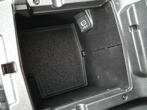 Used 2023 Jeep Gladiator Willys image 24