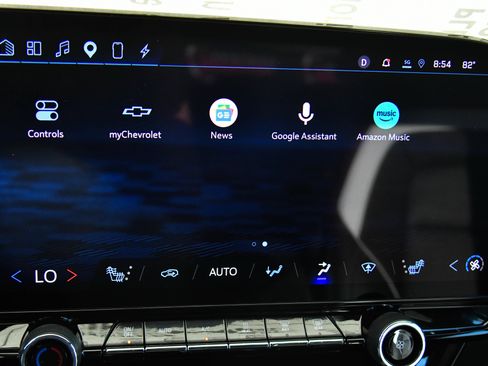 Used 2024 Chevrolet Blazer EV LT AWD/4WD image 27