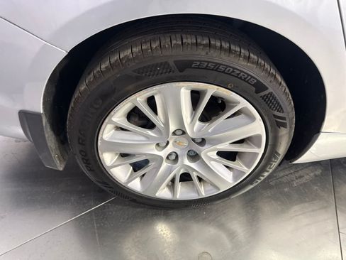 Used 2017 Chevrolet Impala LS FWD image 14