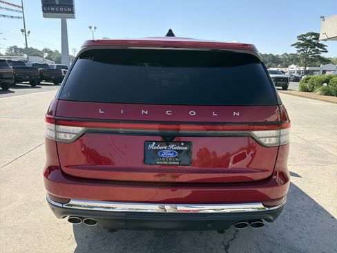 Used 2025 Lincoln Aviator Reserve w/ Luxury Package RWD image 7