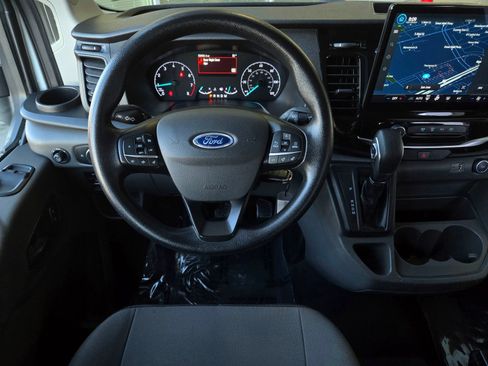 Used 2023 Ford Transit 350 XLT image 12