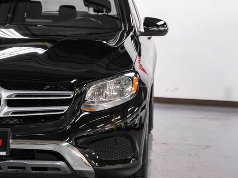 Used 2017 Mercedes-Benz GLC 300 300 Luxury w/ Premium 1 Package image 45