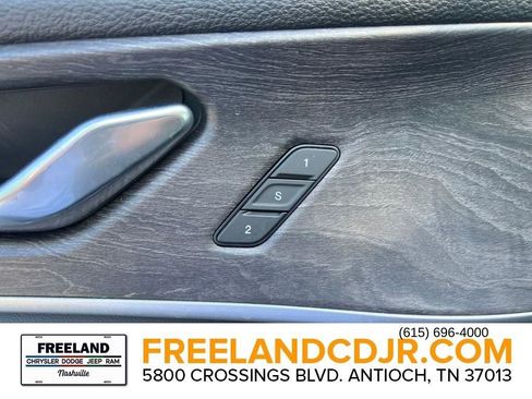 New 2025 Jeep Grand Cherokee Limited w/ Luxury Tech Group II image 15